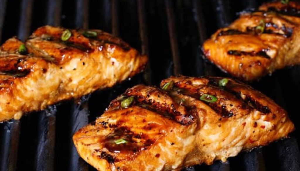 grilled-salmon-with-maple-syrup-and-soy-sauce