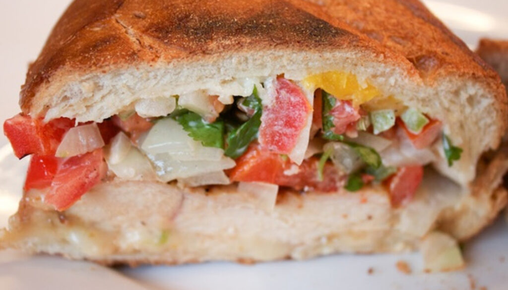 amazing-southwest-cilantro-lime-mango-grilled-chicken-sandwiches-recipe