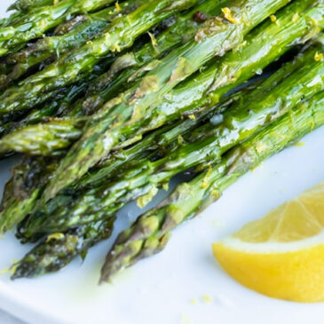 grilled-asparagus-with-garlic-lemon-butter