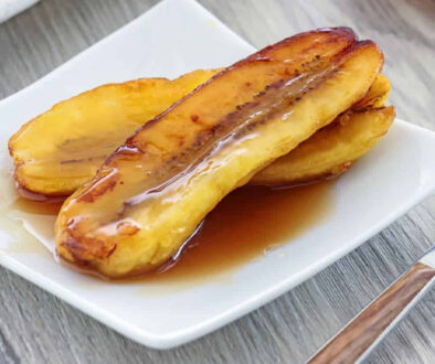 grilled-bananas-with-caramel-sauce