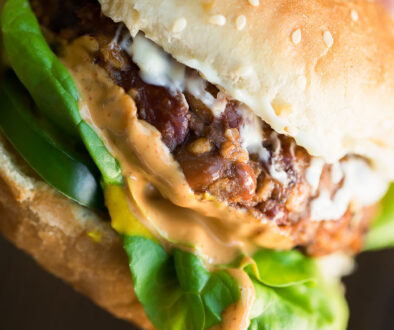 grilled-black-bean-burgers-with-chipotle-lime-aioli