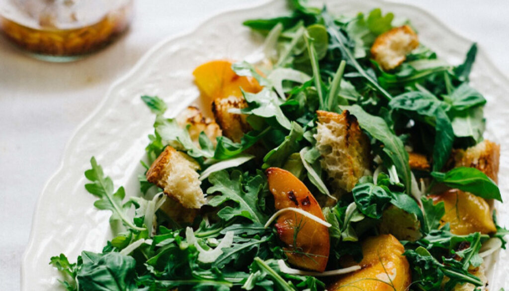 grilled-panzanella-salad-with-peaches-and-fennel