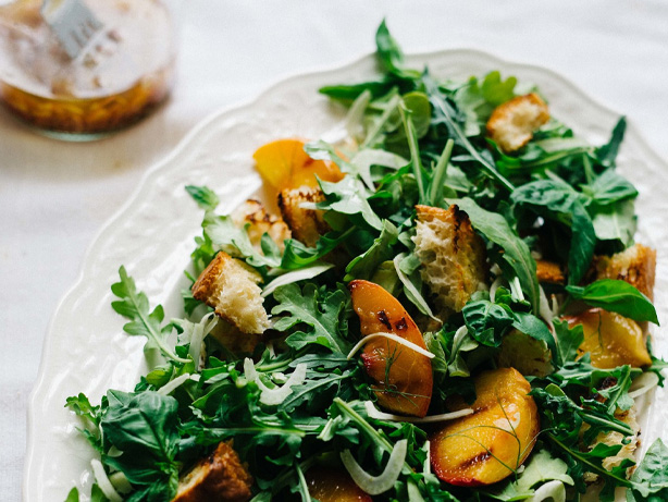 grilled-panzanella-salad-with-peaches-and-fennel