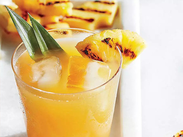 grilled-pineapple-mai-tai-recipe