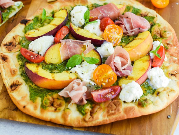 grilled-prosciutto-and-peach-flatbread-pizza-recipe