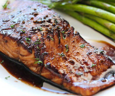 grilled-salmon-with-balsamic-glaze