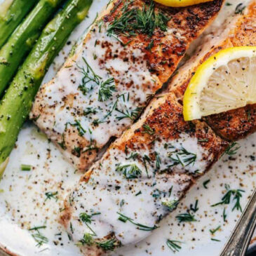 grilled-salmon-with-creamy-dill-sauce