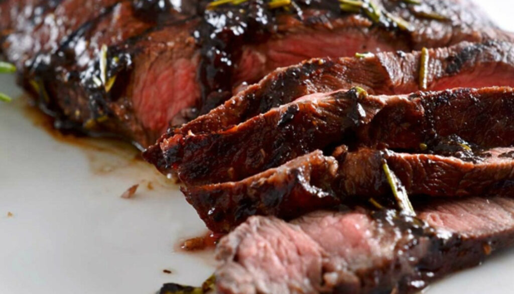 grilled-sirloin-steak-with-balsamic-glaze