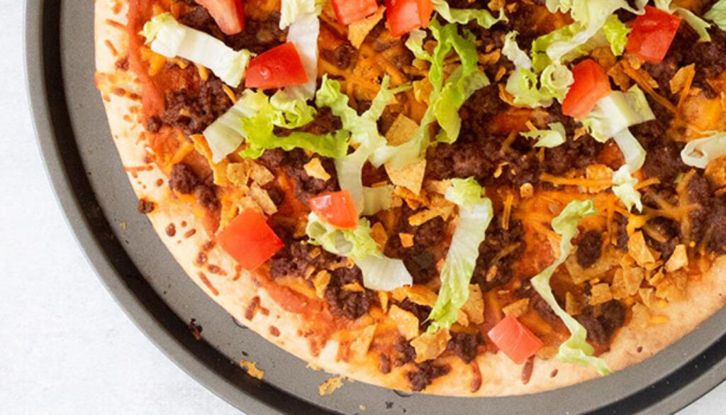 taco-pizza-with-grilled-halloumi-recipe